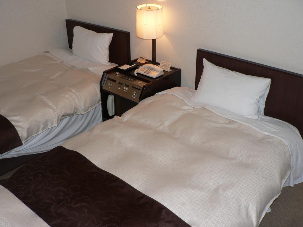 Hiroshima Kokusai Hotel Exterior foto